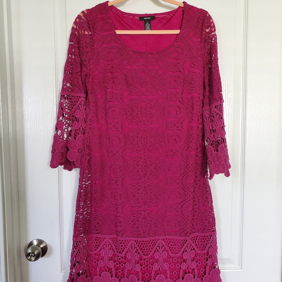 Alfani Dresses & Skirts - ALFANI MAGENT DRESS SIZE XS